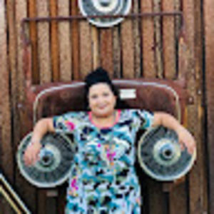 Meet your Posher, Amika